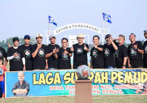 Peringati Hari Sumpah Pemuda, Pemdes Tambaksari Kendal Gelar Pertandingan Sepakbola dan Lomba Layang-layang
