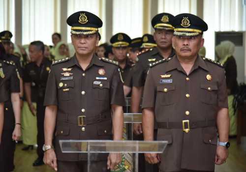 10 Pejabat Eselon III di Kejaksaan Jawa Tengah Dilantik oleh Kajati I Made Suarnawan
