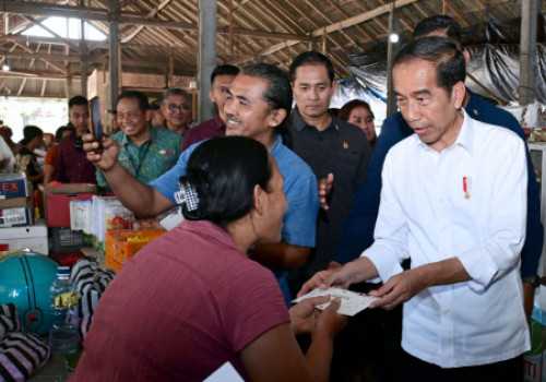 Presiden Jokowi Siapkan Langkah Antisipasi Pengaruh Politik Terhadap Perekonomian Nasional