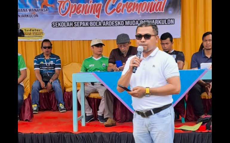 Perkuat Prestasi Sepakbola, Waket DPRD Jateng Ferry Wawan : Investasi Sekolah Sepakbola, Investasi dalam Bakat Muda