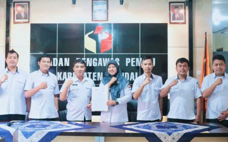 Bawaslu Kendal dan Diskominfo Kendal Jalin Kerjasama Optimalisasi Pelayanan Publik