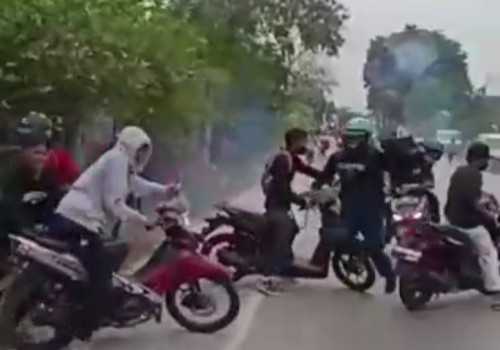 Heboh Video Beredar Aksi Tawuran Pelajar di Kendal
