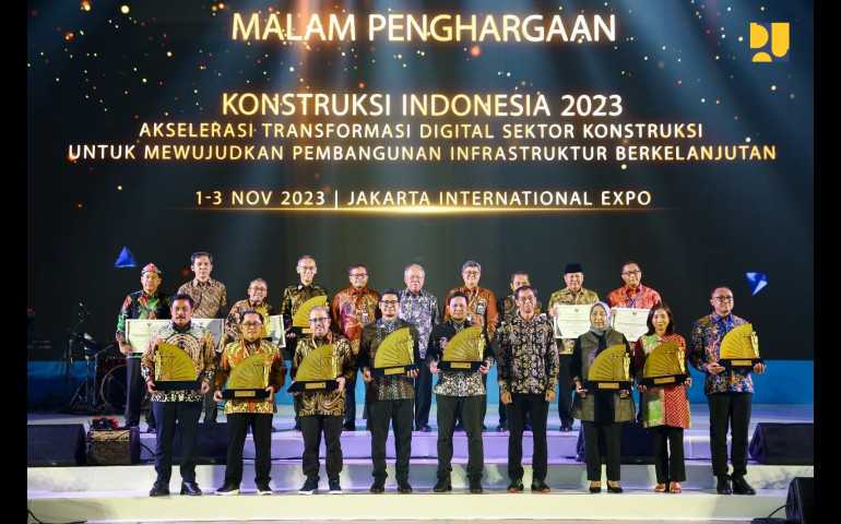 Jateng Peringkat I Pembinaan Penyelenggaraan Jasa Konstruksi Tingkat Provinsi 2023