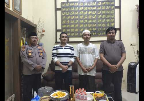 Sampaikan Pemilu Damai, Kapolres Kendal Jalin Silaturahmi Ke Pengasuh Ponpes Al Musthofa Pandes 