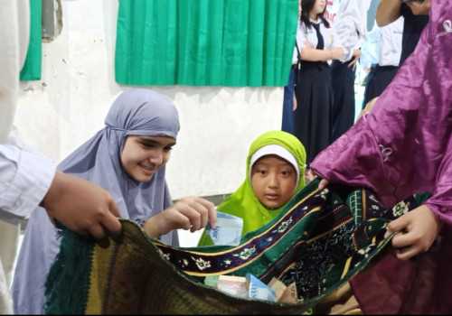 Dukungan kepada Palestina, SMP Kesatrian 2 Semarang Gelar Sholat Goib