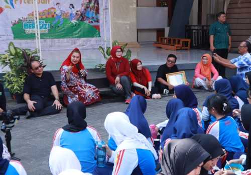 Sadar Peran Generasi Muda di Masa Depan, Mbak Ita Buka Ruang Diskusi dengan Kawula Muda