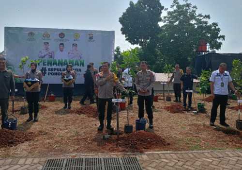 Dukung Ekonomi Hijau, Polda Jateng Laksanakan Penanaman Puluhan Ribu Pohon
