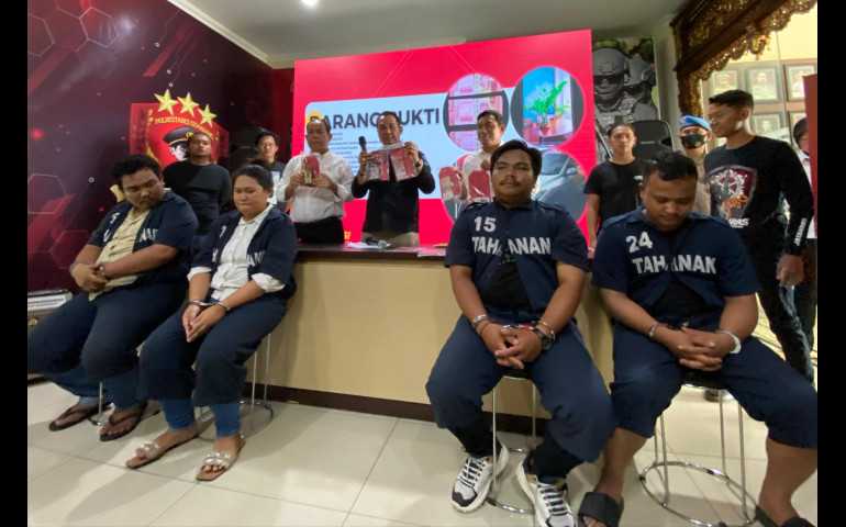 Lakukan Pemerasan, 4 Wartawan Gadungan Diamankan Polrestabes Semarang