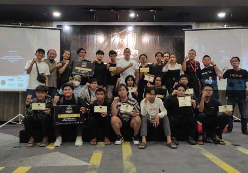 Turnamen Mobile Legends Jurnalis Semarang Sukses, Tim Udinus Forus Juara Pertama