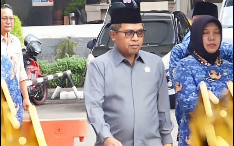 Waket DPRD Jawa Tengah Ferry Wawan CahyonoApresiasi Pemkab Kebumen : Raih Penghargaan Kematangan UKPBJ Proaktif