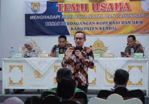 Menjelang Natal dan Tahun Baru, Disdagkop Menggelar Temu Pengusaha