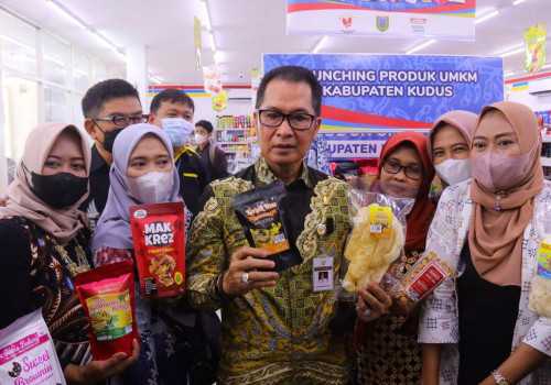 Pemkab Kudus Gandeng Indomaret, Dorong 13 Produk UMKM Promosikan Produknya