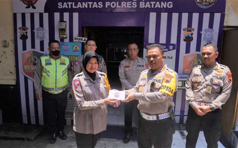 Menciptakan Kondisi Tertib Lalu Lintas, Satlantas Polres Batang Targetkan 100 Penindakan Tilang Dengan ETLE