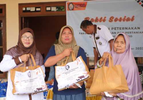 FPP Universitas Diponegoro Gelar Baksos & Pelatihan untuk Masyarakat Pati