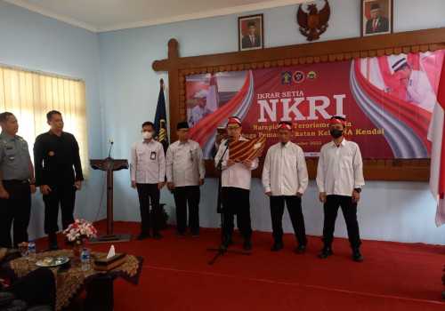 Peringati Hari Bela Negara, Warga Binaan Lapas II Kendal Ucapkan Ikrar Setia NKRI