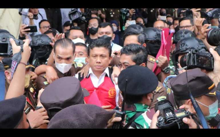 Jampidum Pastikan Ferdy Sambo dan Semua Tersangka  Diperlakukan Sama