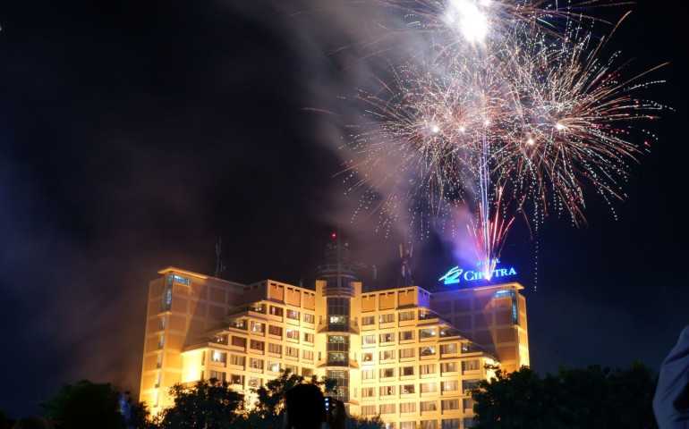 Kembang Api & Suasana Ala The Great Gatsby Meriahkan Perayaan Tahun Baru di Hotel Ciputra