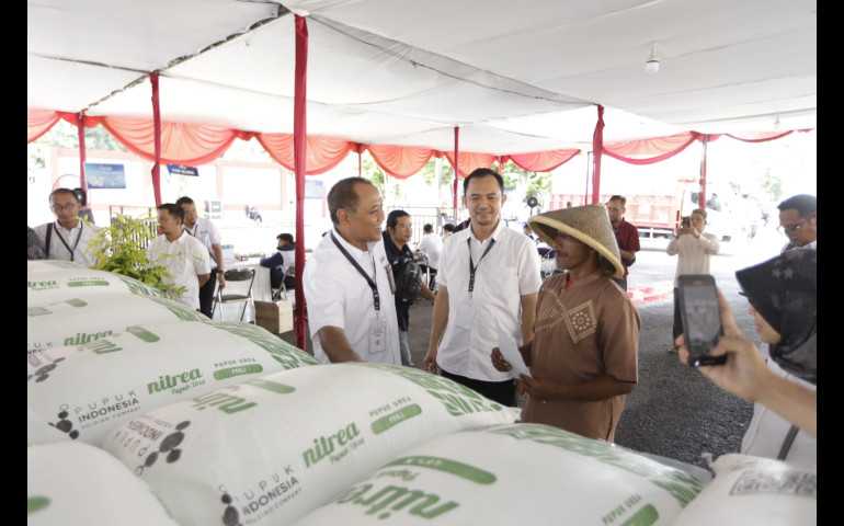 Pupuk Indonesia Tancap Gas Pastikan Distribusi Pupuk Lancar