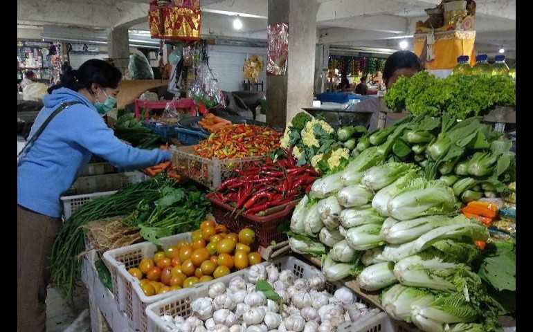 Hari Pertama 2024 Harga Beberapa Bahan Pangan Mengalami Kenaikan