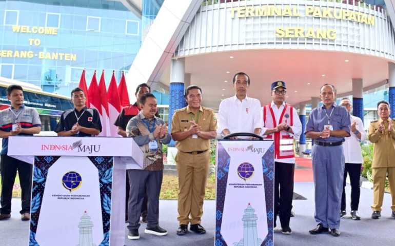 Presiden Jokowi Resmikan Terminal Pakupatan Tipe A Serang