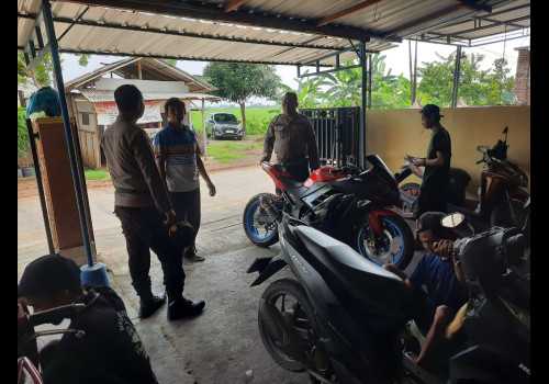 Polsek Patebon Lakukan Pengecekan Peredaran Knalpot Brong di Sejumlah Toko dan Bengkel