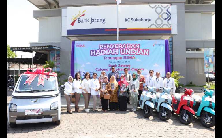 Pemenang Hadiah Mobil Undian Bima Bank Jateng: Saya Kira Telepon Tagihan Angsuran