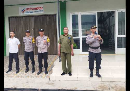 Kasat Binmas Polres Kendal Jadi pembina di SMK NU 06 Muallimin Weleri