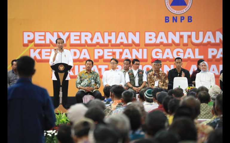 Wow! 1.360 Petani dari 5 Kabupaten di Jateng Terima BLT Gagal Panen