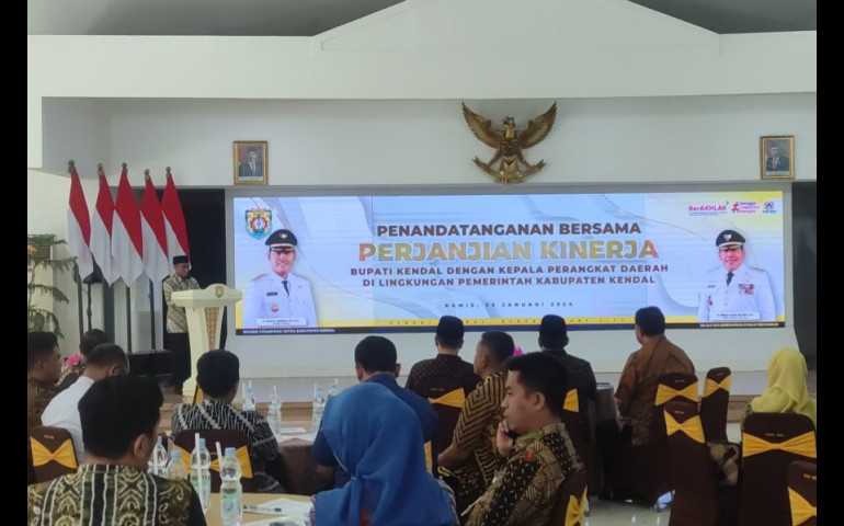 Pemerintah Kabupaten Kendal Lakukan Penandatanganan Perjanjian Kinerja