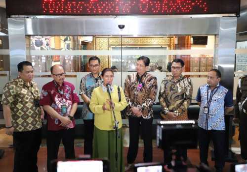 Kejagung Periksa Susi Pudjiastuti Terkait Dugaan Korupsi Impor Garam