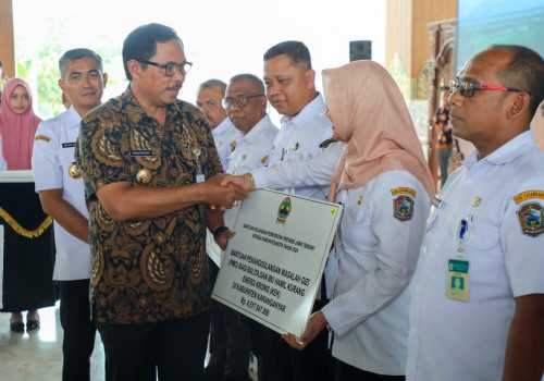 Dukung Pembangunan, Pemprov Jateng Gelontorkan 190 Milliar Kepada Pemkab Karanganyar