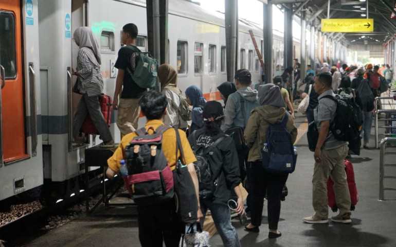 Yuk Buruan Beli, Tiket KA Angkutan Lebaran 2024 Sudah Bisa Dipesan Mulai Hari Ini