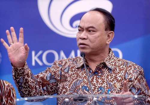 Menkominfo Budi Bagikan 4 Tips untuk Media Tetap Eksis di Tengah Perkembangan AI