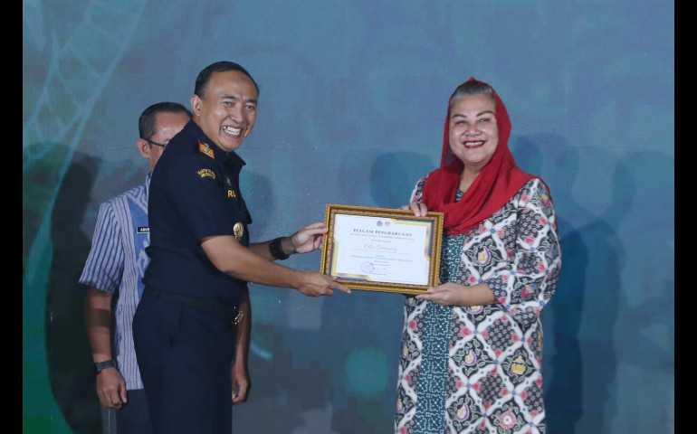 Pemkot Semarang Raih Predikat Terbaik Pengelolaan DBHCHT se-Jateng