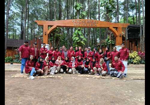 Nuansa Belajar Berbeda, Hukum Uniss Kendal Ajak Mahasiswa Fieldtrip ke Jogja