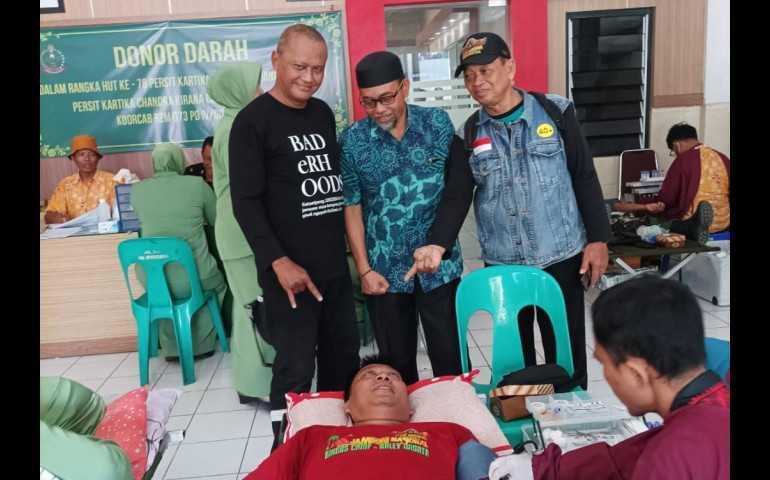 Baderhoods Kendal Lakukan Donor Darah dj Hari Jadi Persit Kartika Chandra ke-78