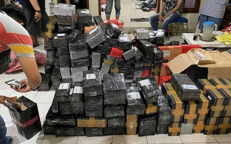 Bea Cukai Kudus Selamatkan Kerugian Negara Rp 9,05 Miliar dari Peredaran Rokok Ilegal