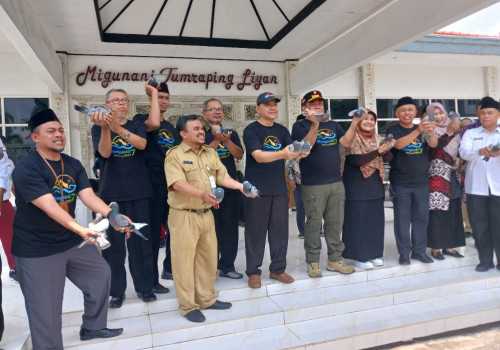 Wakil Bupati Kendal Lepas Kontingen Muhammadiyah untuk Mengikuti Lomba Olympicad di Bandung