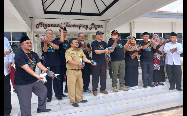 Wakil Bupati Kendal Lepas Kontingen Muhammadiyah untuk Mengikuti Lomba Olympicad di Bandung