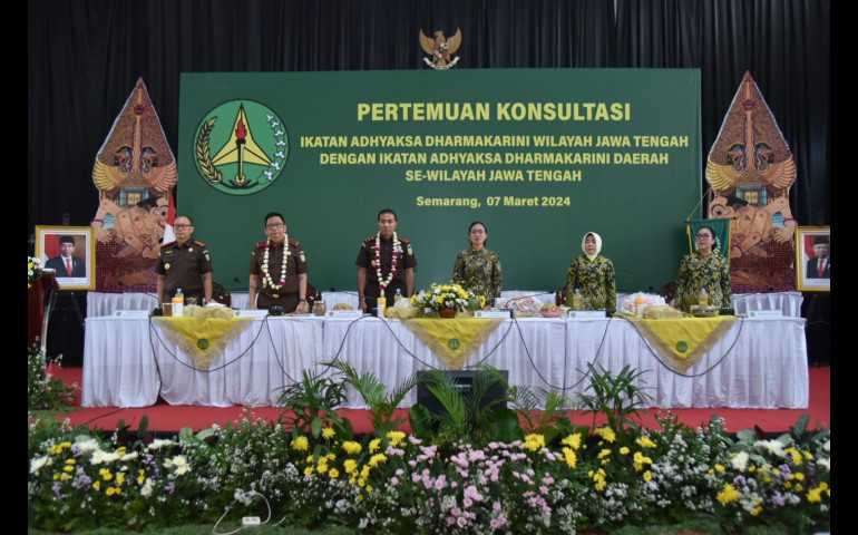 Kajati Jateng Made Minta IAD Kompak Dukung Tugas Suami di Kejaksaan