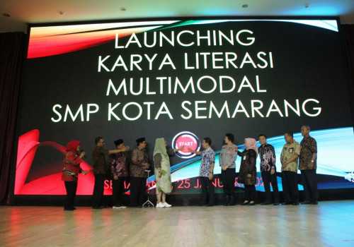Launching Puluhan Ribu Karya Literasi Siswa Hasil Binaan MKKS SMP, Mbak Ita Ucap Generasi Emas Siap