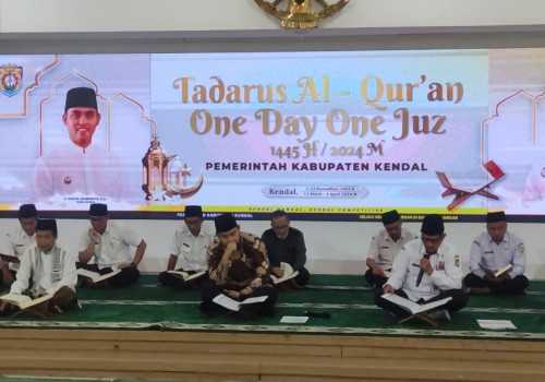 Bupati Kendal Dico M Ganinduto Minta Kepada OPD Selama Ramadhan One Day One Juz