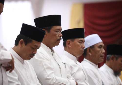 Pemerintah Provinsi Jawa Tengah Gelar Tarawih Keliling 18 Putaran