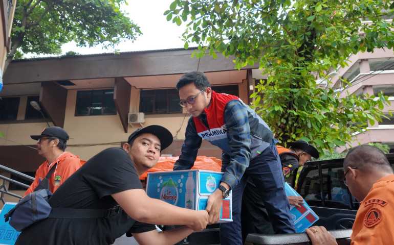 Sigap! Pertamina Patra Niaga Salurkan Bantuan Banjir Kota Semarang