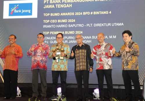 Bank Jateng Borong Penghargaan di TOP BUMD Awards 2024, Pj. Gubernur Jawa Tengah Jadi TOP Pembina BUMD 2024