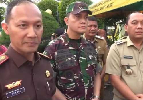 Lewat Bazar Murah, Kajari Jakarta Barat Bersama Forkopimko Cegah Lonjakan Harga Bahan Pokok