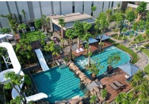 Padma Hotel Semarang Hadirkan Pengalaman Akuatik Super Eksklusif