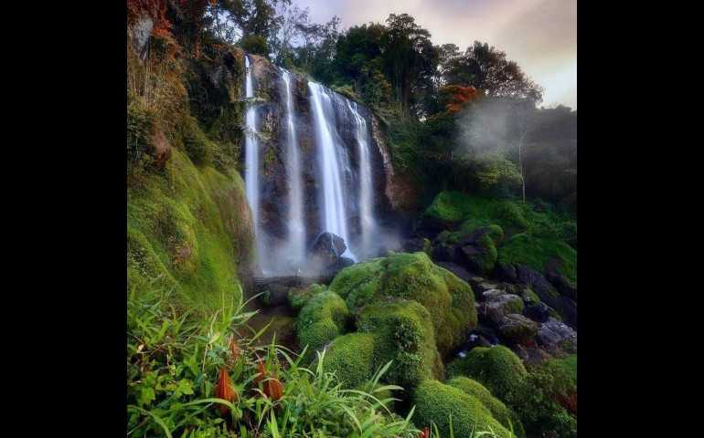 Disporapar Kendal Bakal Gelar Konser Musik Gilga Sahid di Curug Sewu