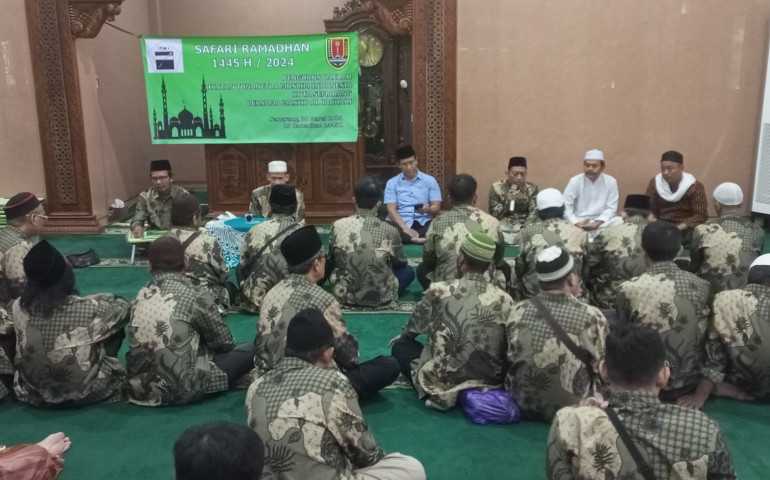Zainal Petir: Sabar dan Ikhlas, Wujud Kesalehan Sosial dari Berkumpul dengan Orang Fakir