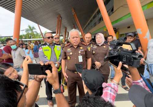 Tim Tabur Kejati Papua Barat Tangkap 5 DPO Terkait Tindak Pidana Perikanan